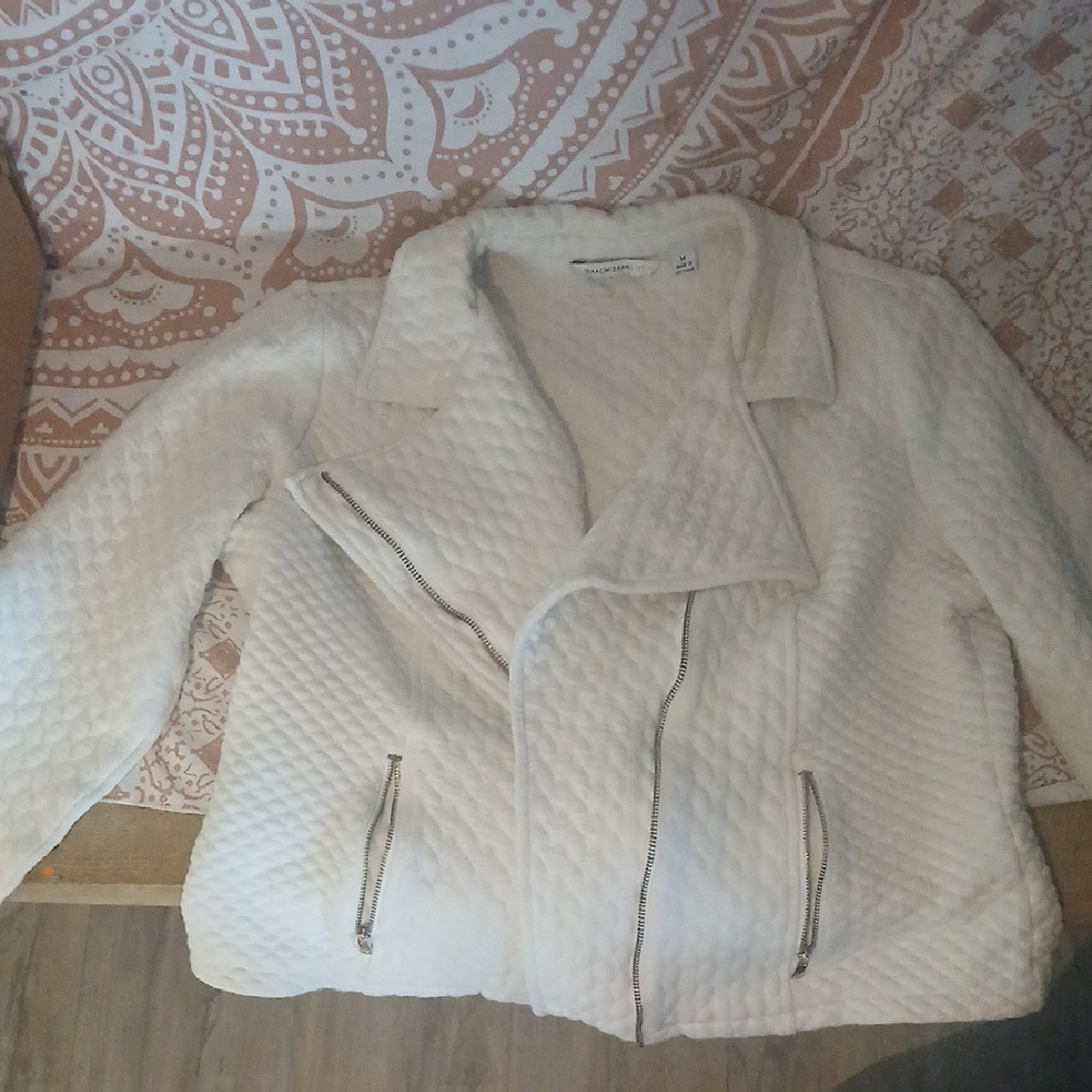 Isaac Mizrahi White Bomber Jacket with Quilted Design